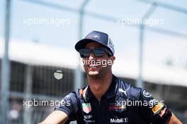 Daniel Ricciardo (AUS) Red Bull Racing on the drivers parade. 10.06.2018. Formula 1 World Championship, Rd 7, Canadian Grand Prix, Montreal, Canada, Race Day.