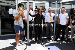 Fernando Alonso (ESP) McLaren and Stoffel Vandoorne (BEL) McLaren with Max Pacioretty (USA) Montreal Canadiens NHL Ice Hockey Player; Paul Byron (CDN) Montreal Canadiens NHL Ice Hockey Player and Nikita Scherbak (RUS) Montreal Canadiens NHL Ice Hockey Player. 10.06.2018. Formula 1 World Championship, Rd 7, Canadian Grand Prix, Montreal, Canada, Race Day.
