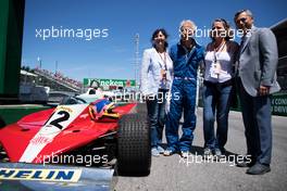 Jacques Villeneuve (CDN) with his father Gilles' Ferrari 1978 312 T3, his mother Joann and Francois Dumontier (CDN) Promoter of the Canadian GP. 10.06.2018. Formula 1 World Championship, Rd 7, Canadian Grand Prix, Montreal, Canada, Race Day.
