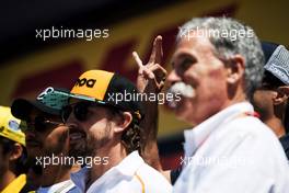 Fernando Alonso (ESP) McLaren and Daniel Ricciardo (AUS) Red Bull Racing on the drivers parade. 10.06.2018. Formula 1 World Championship, Rd 7, Canadian Grand Prix, Montreal, Canada, Race Day.