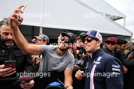 Sergio Perez (MEX) Sahara Force India F1 with fans. 07.06.2018. Formula 1 World Championship, Rd 7, Canadian Grand Prix, Montreal, Canada, Preparation Day.