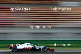 Romain Grosjean (FRA) Haas F1 Team  13.04.2018. Formula 1 World Championship, Rd 3, Chinese Grand Prix, Shanghai, China, Practice Day.