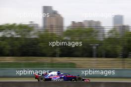 Pierre Gasly (FRA) Scuderia Toro Rosso  13.04.2018. Formula 1 World Championship, Rd 3, Chinese Grand Prix, Shanghai, China, Practice Day.