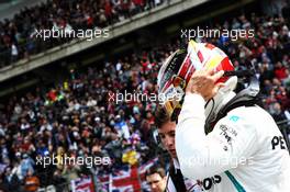 Lewis Hamilton (GBR) Mercedes AMG F1 on the grid. 15.04.2018. Formula 1 World Championship, Rd 3, Chinese Grand Prix, Shanghai, China, Race Day.