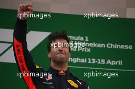 1st place Daniel Ricciardo (AUS) Red Bull Racing RB14. 15.04.2018. Formula 1 World Championship, Rd 3, Chinese Grand Prix, Shanghai, China, Race Day.