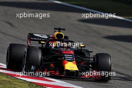Daniel Ricciardo (AUS) Red Bull Racing RB14. 15.04.2018. Formula 1 World Championship, Rd 3, Chinese Grand Prix, Shanghai, China, Race Day.