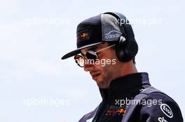 Daniel Ricciardo (AUS) Red Bull Racing on the drivers parade. 15.04.2018. Formula 1 World Championship, Rd 3, Chinese Grand Prix, Shanghai, China, Race Day.