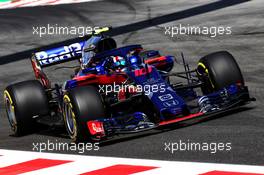 Pierre Gasly (FRA) Scuderia Toro Rosso STR13. 11.05.2018. Formula 1 World Championship, Rd 5, Spanish Grand Prix, Barcelona, Spain, Practice Day.
