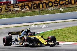 Carlos Sainz Jr (ESP) Renault Sport F1 Team RS18. 11.05.2018. Formula 1 World Championship, Rd 5, Spanish Grand Prix, Barcelona, Spain, Practice Day.