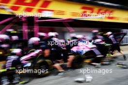 Sahara Force India F1 Team practices a pit stop. 11.05.2018. Formula 1 World Championship, Rd 5, Spanish Grand Prix, Barcelona, Spain, Practice Day.