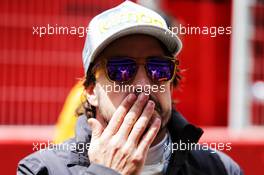 Fernando Alonso (ESP) McLaren on the grid. 13.05.2018. Formula 1 World Championship, Rd 5, Spanish Grand Prix, Barcelona, Spain, Race Day.