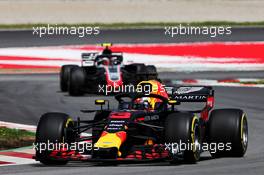 Daniel Ricciardo (AUS) Red Bull Racing RB14. 13.05.2018. Formula 1 World Championship, Rd 5, Spanish Grand Prix, Barcelona, Spain, Race Day.