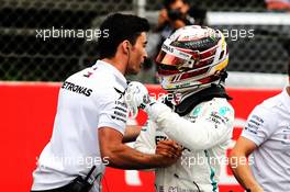 Lewis Hamilton (GBR) Mercedes AMG F1 celebrates his pole position in qualifying parc ferme. 12.05.2018. Formula 1 World Championship, Rd 5, Spanish Grand Prix, Barcelona, Spain, Qualifying Day.