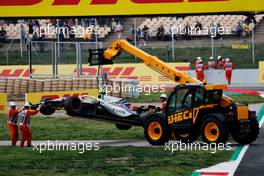 The Williams FW41 of Lance Stroll (CDN) Williams is removed from the circuit during qualifying. 12.05.2018. Formula 1 World Championship, Rd 5, Spanish Grand Prix, Barcelona, Spain, Qualifying Day.