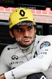 Carlos Sainz Jr (ESP) Renault Sport F1 Team. 12.05.2018. Formula 1 World Championship, Rd 5, Spanish Grand Prix, Barcelona, Spain, Qualifying Day.