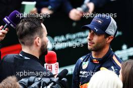 Daniel Ricciardo (AUS) Red Bull Racing with the media. 12.05.2018. Formula 1 World Championship, Rd 5, Spanish Grand Prix, Barcelona, Spain, Qualifying Day.