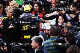Carlos Sainz Jr (ESP) Renault Sport F1 Team with the media. 12.05.2018. Formula 1 World Championship, Rd 5, Spanish Grand Prix, Barcelona, Spain, Qualifying Day.