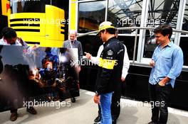 Carlos Sainz Jr (ESP) Renault Sport F1 Team. 10.05.2018. Formula 1 World Championship, Rd 5, Spanish Grand Prix, Barcelona, Spain, Preparation Day.