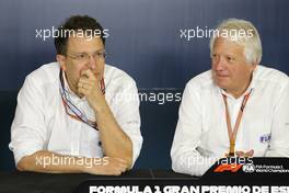 Charlie Whiting, FIA and Nikolas Tombazis, FIA Head of Technical Matters 10.05.2018. Formula 1 World Championship, Rd 5, Spanish Grand Prix, Barcelona, Spain, Preparation Day.