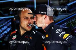 Max Verstappen (NLD) Red Bull Racing with Gianpiero Lambiase (ITA) Red Bull Racing Engineer. 22.06.2018. Formula 1 World Championship, Rd 8, French Grand Prix, Paul Ricard, France, Practice Day.