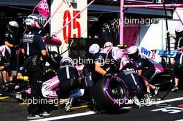 Esteban Ocon (FRA) Sahara Force India F1 VJM11 practices a pit stop. 22.06.2018. Formula 1 World Championship, Rd 8, French Grand Prix, Paul Ricard, France, Practice Day.
