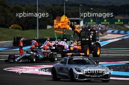 Lewis Hamilton (GBR) Mercedes AMG F1 W09 leads behind the FIA Safety Car. 24.06.2018. Formula 1 World Championship, Rd 8, French Grand Prix, Paul Ricard, France, Race Day.