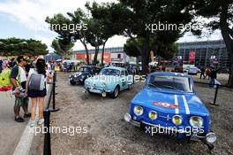 Fans and atmosphere - classic Renault cars. 24.06.2018. Formula 1 World Championship, Rd 8, French Grand Prix, Paul Ricard, France, Race Day.