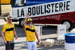(L to R): Nico Hulkenberg (GER) Renault Sport F1 Team and Carlos Sainz Jr (ESP) Renault Sport F1 Team play boules. 21.06.2018. Formula 1 World Championship, Rd 8, French Grand Prix, Paul Ricard, France, Preparation Day.
