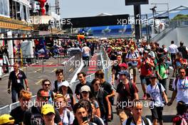 Fans in the pit lane. 21.06.2018. Formula 1 World Championship, Rd 8, French Grand Prix, Paul Ricard, France, Preparation Day.