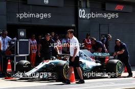 Lewis Hamilton (GBR) Mercedes AMG F1 W09 on the pit weighbridge. 07.07.2018. Formula 1 World Championship, Rd 10, British Grand Prix, Silverstone, England, Qualifying Day.