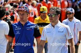 (L to R): Brendon Hartley (NZL) Scuderia Toro Rosso with Stoffel Vandoorne (BEL) McLaren on the drivers parade. 08.07.2018. Formula 1 World Championship, Rd 10, British Grand Prix, Silverstone, England, Race Day.