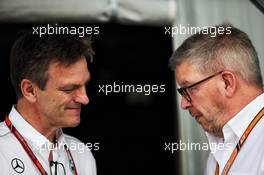 (L to R): James Allison (GBR) Mercedes AMG F1 Technical Director with Ross Brawn (GBR) Managing Director, Motor Sports. 08.07.2018. Formula 1 World Championship, Rd 10, British Grand Prix, Silverstone, England, Race Day.