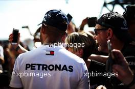 Lewis Hamilton (GBR) Mercedes AMG F1 with fans. 05.07.2018. Formula 1 World Championship, Rd 10, British Grand Prix, Silverstone, England, Preparation Day.