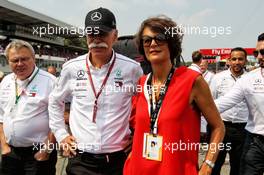 Dr. Dieter Zetsche (GER) Daimler AG CEO on the grid with wife Anne. 22.07.2018. Formula 1 World Championship, Rd 11, German Grand Prix, Hockenheim, Germany, Race Day.