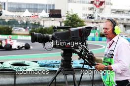 Martin Brundle (GBR) Sky Sports Commentator tries his hand as cameraman. 20.07.2018. Formula 1 World Championship, Rd 11, German Grand Prix, Hockenheim, Germany, Practice Day.
