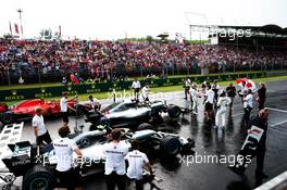 Lewis Hamilton (GBR) Mercedes AMG F1 W09 celebrates his pole position in qualifying parc ferme. 28.07.2018. Formula 1 World Championship, Rd 12, Hungarian Grand Prix, Budapest, Hungary, Qualifying Day.