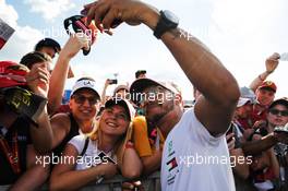 Lewis Hamilton (GBR) Mercedes AMG F1 with fans. 26.07.2018. Formula 1 World Championship, Rd 12, Hungarian Grand Prix, Budapest, Hungary, Preparation Day.