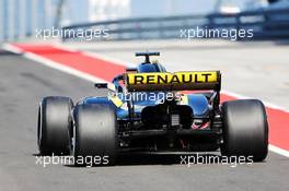 Nico Hulkenberg (GER) Renault Sport F1 Team RS18. 31.07.2018. Formula 1 Testing, Budapest, Hungary.