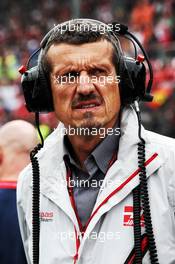 Guenther Steiner (ITA) Haas F1 Team Prinicipal on the grid. 02.09.2018. Formula 1 World Championship, Rd 14, Italian Grand Prix, Monza, Italy, Race Day.