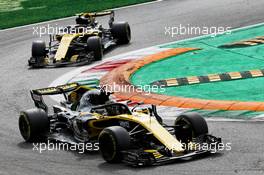 Nico Hulkenberg (GER) Renault Sport F1 Team RS18 leads team mate Carlos Sainz Jr (ESP) Renault Sport F1 Team RS18. 02.09.2018. Formula 1 World Championship, Rd 14, Italian Grand Prix, Monza, Italy, Race Day.