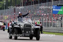 Sergio Perez (MEX) Racing Point Force India F1 Team on the drivers parade. 02.09.2018. Formula 1 World Championship, Rd 14, Italian Grand Prix, Monza, Italy, Race Day.