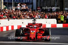 Sebastian Vettel (GER) Ferrari SF71H at the Milan F1 Festival. with a broken front wing. 29.08.2018. Formula 1 World Championship, Rd 14, Italian Grand Prix, Monza, Italy, Preparation Day.