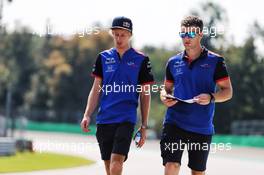Brendon Hartley (NZL) Scuderia Toro Rosso walks the circuit with the team. 30.08.2018. Formula 1 World Championship, Rd 14, Italian Grand Prix, Monza, Italy, Preparation Day.