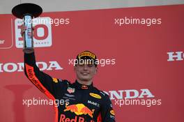 Max Verstappen (NLD) Red Bull Racing RB14. 07.10.2018. Formula 1 World Championship, Rd 17, Japanese Grand Prix, Suzuka, Japan, Race Day.