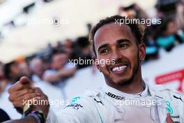 Race winner Lewis Hamilton (GBR) Mercedes AMG F1 celebrates in parc ferme. 07.10.2018. Formula 1 World Championship, Rd 17, Japanese Grand Prix, Suzuka, Japan, Race Day.