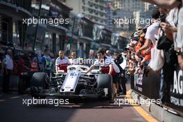 Sauber C37 pushed down the pit lane by mechanics. 25.05.2018. Formula 1 World Championship, Rd 6, Monaco Grand Prix, Monte Carlo, Monaco, Friday.
