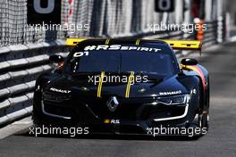 Carlos Sainz Jr (ESP) Renault Sport F1 Team in a Renault Sport RS01. 25.05.2018. Formula 1 World Championship, Rd 6, Monaco Grand Prix, Monte Carlo, Monaco, Friday.