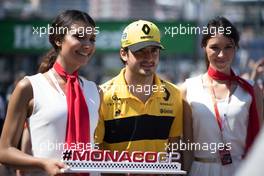 Carlos Sainz Jr (ESP) Renault Sport F1 Team. 25.05.2018. Formula 1 World Championship, Rd 6, Monaco Grand Prix, Monte Carlo, Monaco, Friday.