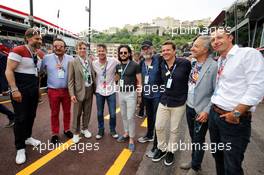 Nikolaj Coster-Waldau (DEN) Actor; Paul and Mark Stewart (GBR); Kit Harington (GBR) Actor; Liam Cunningham (IRE) Actor. 27.05.2018. Formula 1 World Championship, Rd 6, Monaco Grand Prix, Monte Carlo, Monaco, Race Day.