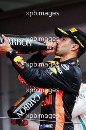 Race winner Daniel Ricciardo (AUS) Red Bull Racing celebrates on the podium with Lewis Hamilton (GBR) Mercedes AMG F1. 27.05.2018. Formula 1 World Championship, Rd 6, Monaco Grand Prix, Monte Carlo, Monaco, Race Day.